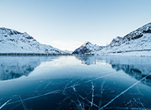 曹赟定：斯卢茨基靠运气赢球，该控球时不控，布置真的是犯罪